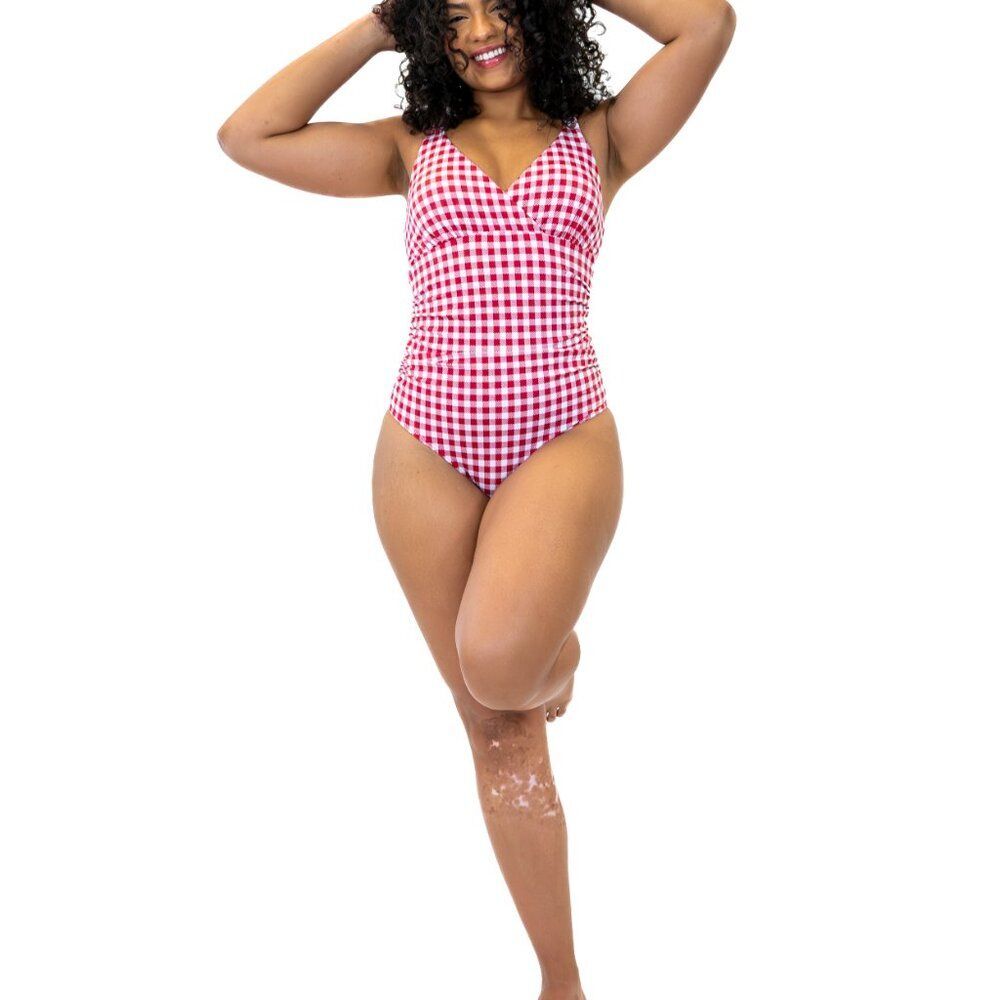 Senita Athletics Monterey One Piece Swimsuit in Red Cherry Gingham Size XL